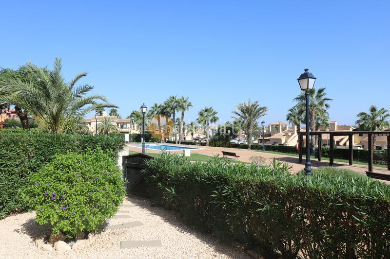 Foto f77904a4-e604-4800-b720-1ba6df732bcb. Maison jumelée dans avenida bélgica 26 dans Hacienda del Álamo Golf Fuente Álamo de Murcia