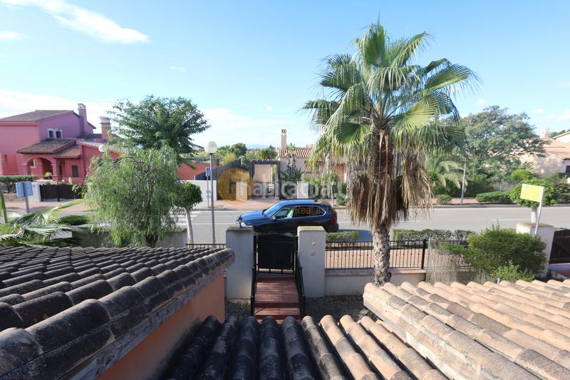 Foto c8fe4a7e-1fa1-472e-ae72-e466c0d3f7db. Casa aparellada a avenida bélgica 32 a Hacienda del Álamo Golf Fuente Álamo de Murcia