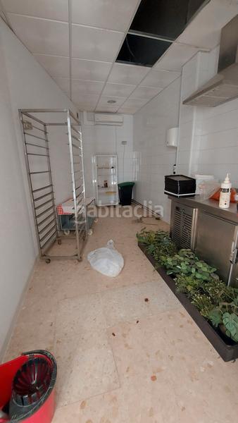 Foto 31c0da47-6c83-4236-8aaf-2a670ebf51de. Lloguer local comercial a Capuchinos - Los Olivos Vélez - Málaga