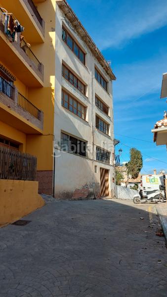 Foto 1757419c-4e3d-42b5-8f81-0ade26bcd003. Edifici a Benamocarra
