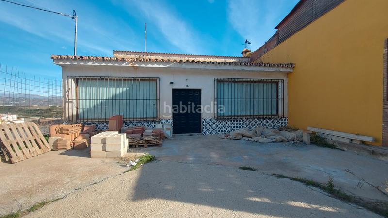 Foto 5dd17fc3-ca6e-4831-a2b5-32fd94734cf8. Edifici a Benamocarra