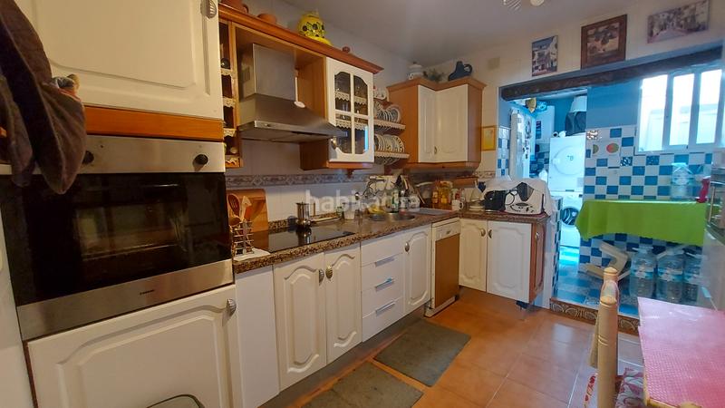 Foto fa561971-1761-4ed2-8aa7-f7a6af59f539. Casa a schiera in El Tomillar Torre del Mar