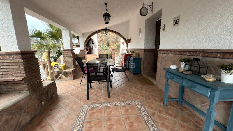 Foto 00b865ae-d4c6-475a-b11b-57ee34881485. Affitto casale con camino piscina in Benamocarra