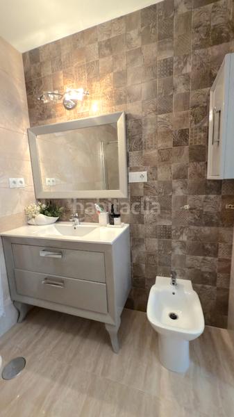 Foto 43628973-bf58-4056-97d0-24feba79a999. Maison jumelée avec piscine dans Caleta de Velez