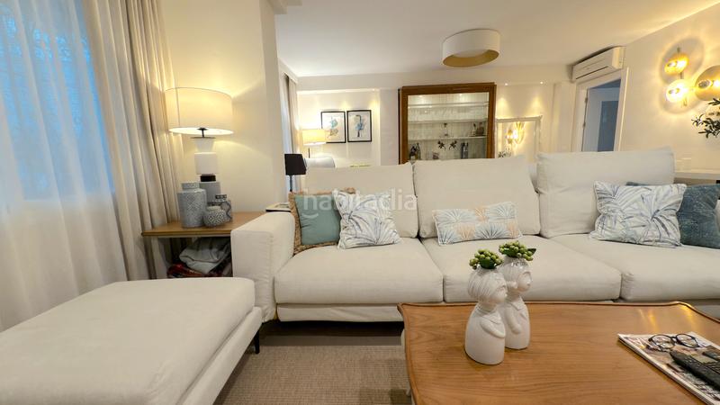 Foto ab4e7a7b-7b90-4a97-8aa6-a09ead9c5e84. Maison jumelée avec piscine dans Caleta de Velez