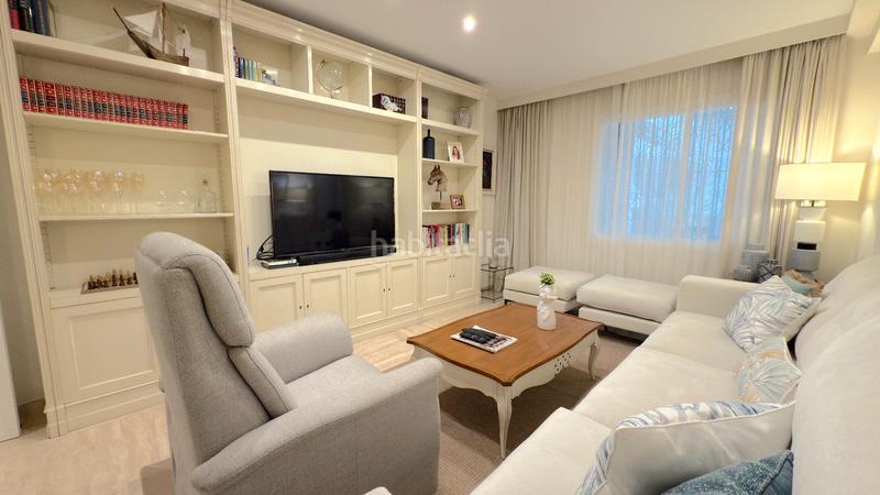 Foto e75540f1-3d9e-42ea-861a-dab2763e4340. Maison jumelée avec piscine dans Caleta de Velez