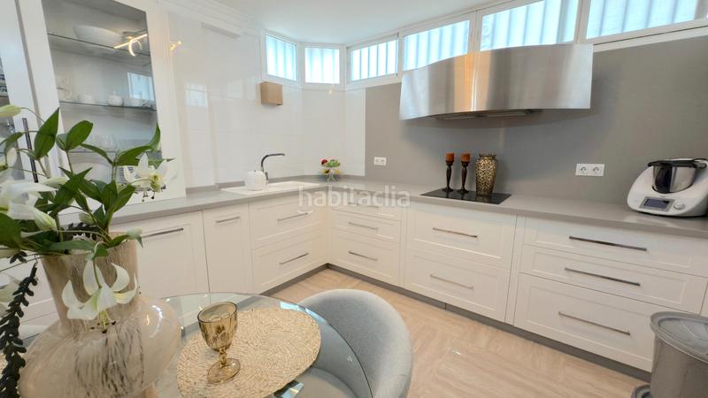 Foto ea0d0606-8d96-4ef6-8847-efefa38e98a6. Maison jumelée avec piscine dans Caleta de Velez