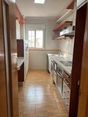 Affitto Appartamento in Norte - Barrio del Pilar - El Reñidero. Se alquila bonito piso para larga temporada en vélez-málaga.