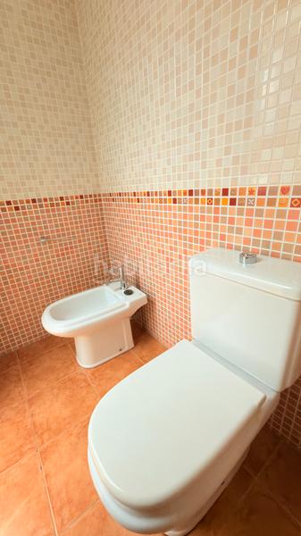 Foto 63c6105e-3dd5-45ae-bccd-0dbf6ae05b85. Alquiler piso se alquila bonito piso para larga temporada en vélez-málaga. en Vélez - Málaga