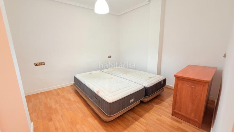 Foto 99449782-1be6-4fd0-8eef-07f2f5733e36. Alquiler piso se alquila bonito piso para larga temporada en vélez-málaga. en Vélez - Málaga