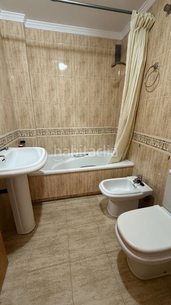 Foto 98985416-7a27-45ee-bed7-941a38436127. Lloguer pis a calle infantes 31 a Poniente-Faro Torre del Mar