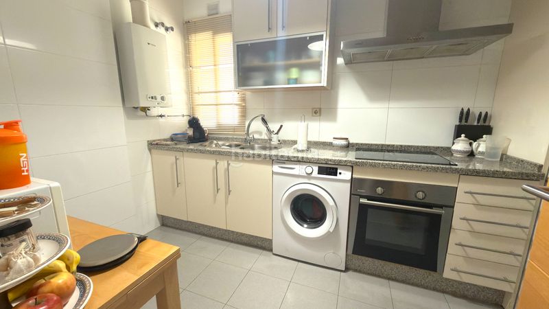 Foto 3bfed598-4bbf-4135-a6a5-6a95f5db4e78. Pis amb piscina a Camino Viejo de Málaga Vélez - Málaga