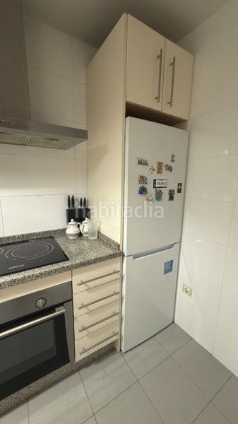 Foto 3ce723d8-4a54-4c54-854b-21670bcec1d3. Pis amb piscina a Camino Viejo de Málaga Vélez - Málaga