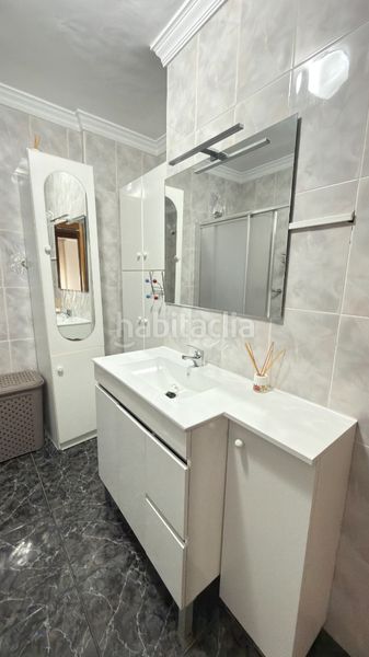 Foto a28c4ee6-67eb-4aa1-af8f-2e257703ca49. Pis a Hispanidad - Vivar Téllez Vélez - Málaga