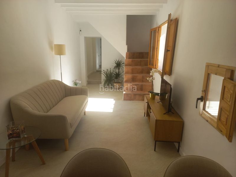 Foto b0bbff91-0490-4086-8385-bac8ff2cd161. Casa adossada a Centro Histórico Vélez - Málaga