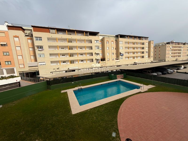 Foto 6d6ca2f7-2b94-4661-9349-fe722373952e. Pis amb piscina a Camino Viejo de Málaga Vélez - Málaga