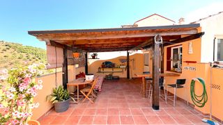 Reihenhaus in Benamargosa. Se vende encantadora casa de pueblo en benamargosa.