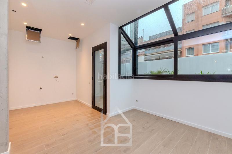 Foto 2f630ac6-ac08-495f-86ac-fd91f1b85830. Pis amb calefacció a Centre Cornellà de Llobregat