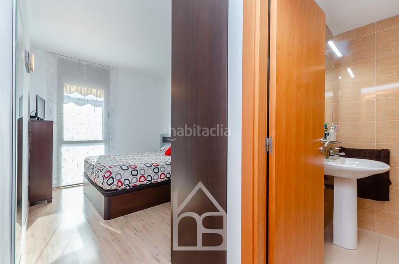 Foto df19bc54-e34d-4976-8197-2966d77e22d7. Appartamento con riscaldamento parcheggio in Fontsanta-Fatjó Cornellà de Llobregat