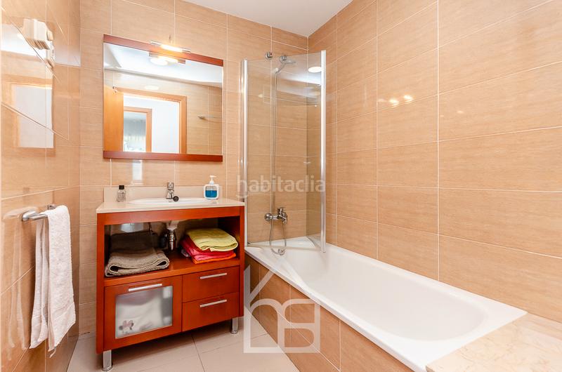 Foto e696569a-a3da-4dec-b200-70dc613b5d5a. Appartamento con riscaldamento parcheggio in Fontsanta-Fatjó Cornellà de Llobregat