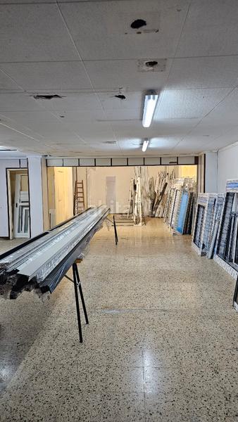 Foto 056b3657-9142-42d3-8ef1-56f3bfe7ed53. Local commercial dans Sant Ildefons Cornellà de Llobregat