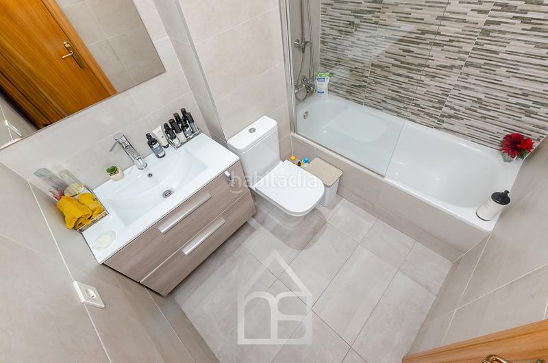 Foto db416eef-7dcc-4e15-b5ff-f58c1a7c72cd. Pis amb calefacció a Centre Cornellà de Llobregat