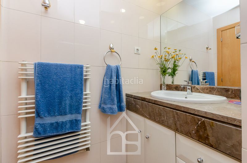 Foto 7810968b-628d-42a9-8fba-0ffc8019ab92. Pis amb calefacció aparcament a Almeda - El Corte Inglés Cornellà de Llobregat