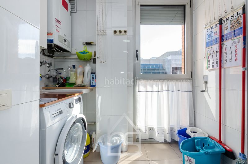 Foto a0c77931-dc92-4bfc-bb57-fd578038acf8. Pis amb calefacció aparcament a Almeda - El Corte Inglés Cornellà de Llobregat