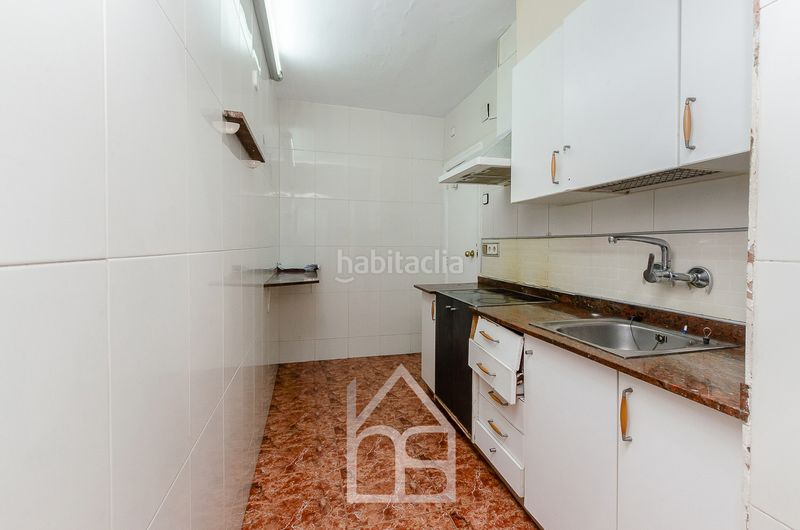 Foto 546a3e5f-5a43-4b43-af96-73bd68e8960f. Pis a Sant Ildefons Cornellà de Llobregat