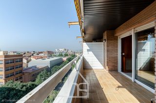 Etagenwohnung  Carretera d'esplugues. Piso alto muy luminoso vistas despejadas