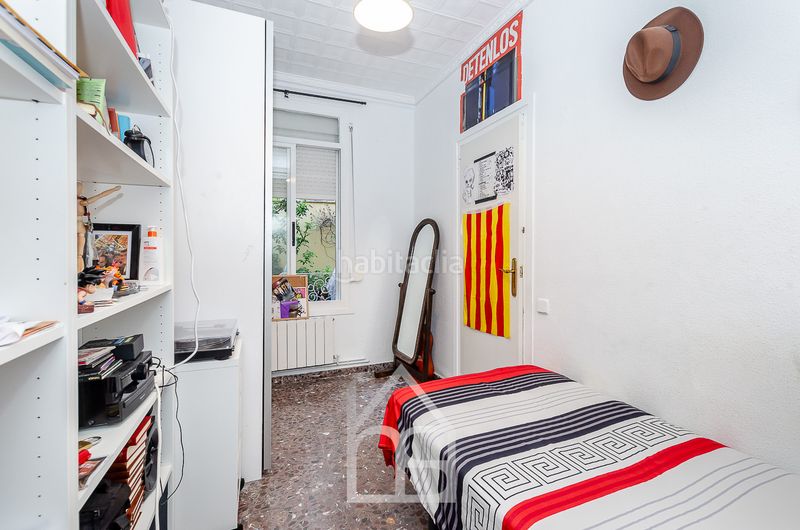 Foto edc07ff0-5e5f-44a2-b6dd-45e33eadf24c. Casa adossada amb calefacció a El Pedró Cornellà de Llobregat