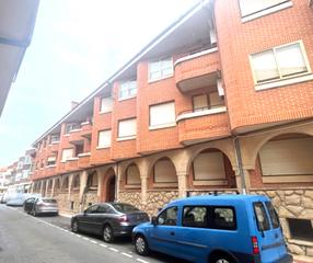 Pis a Calle san miguel 8. Apartamento abuhardillado en la virgen del camino!