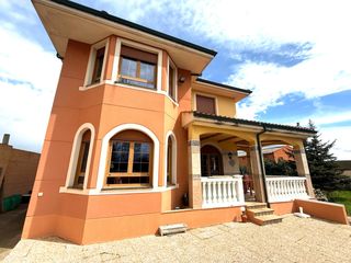 Chalet en San Andrés del Rabanedo Pueblo. Chalet individual en san andrés del rabanedo