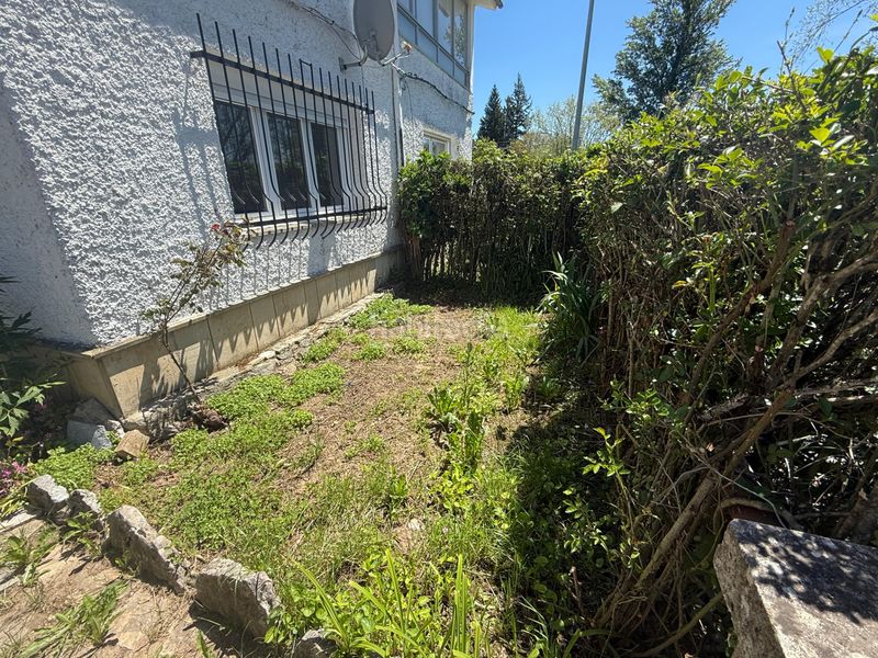 Foto 0555559f-2493-49ce-9060-0877fbe73ee5. Casa adossada amb xemeneia calefacció aparcament a Boñar