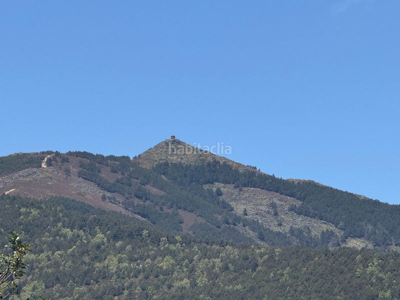 Foto efbbeaa4-dbb7-4cc3-a204-13c07ee6e50a. Casa adossada amb xemeneia calefacció aparcament a Boñar