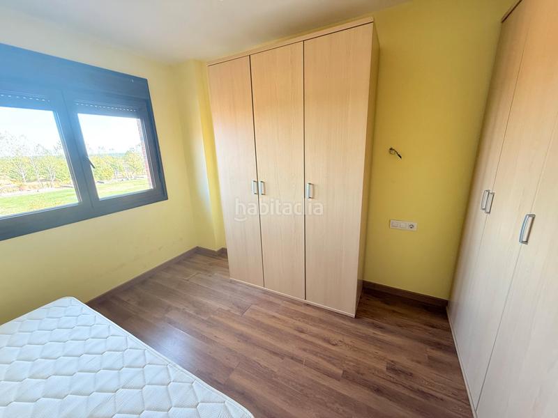 Foto e0bb6a3b-9141-498d-bcfe-7f502462f8fe. Casa adossada a calle vegamian 2 a Garrafe de Torío