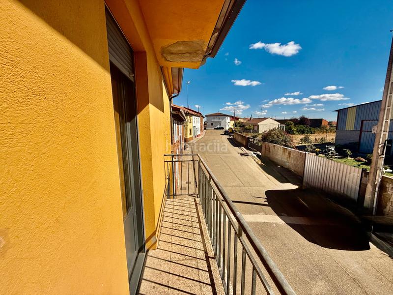 Foto 27916548-3a13-4905-8cc1-b77356bec55f. Casa a travesía del páramo 112 a Villadangos del Páramo