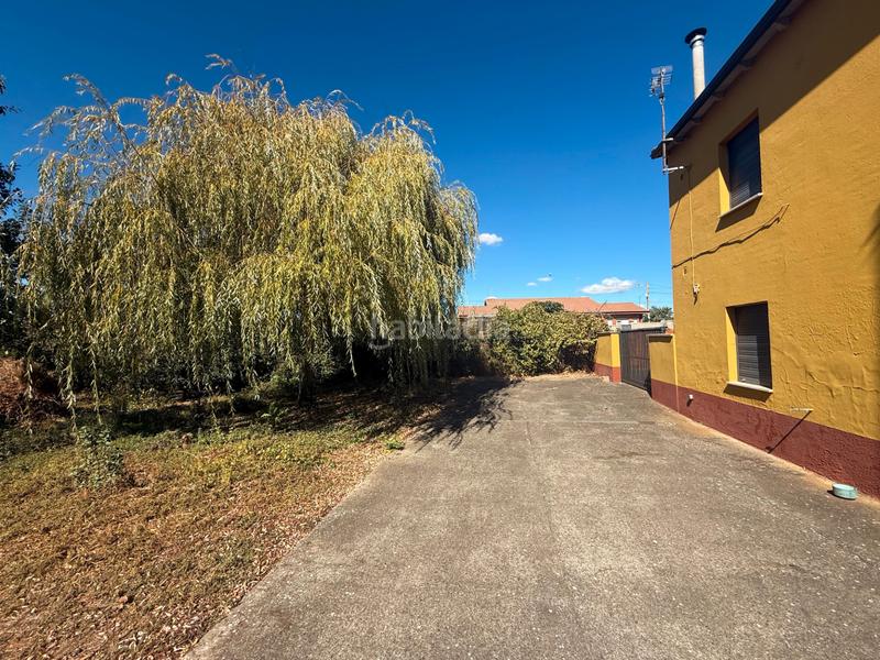 Foto f1a2536e-0673-4c8d-b5e1-3bb663209926. Casa a travesía del páramo 112 a Villadangos del Páramo