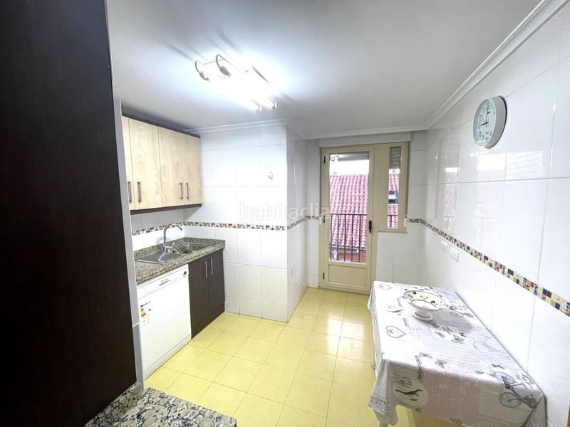 Foto 1dce6a31-0263-4a12-8445-ed8621679dd0. Dúplex en calle zarcillos 10 dúplex en Trobajo del camino