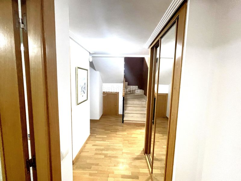 Foto 405ca692-ccf6-4d24-a24e-b52b44a45b4d. Dúplex en calle zarcillos 10 dúplex en Trobajo del camino