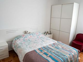 Flat in Avenida del párroco pablo díez 68. Piso con patio en trobajo del camino