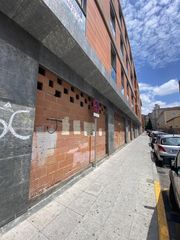 Local Comercial en Calle Capitán Arenas
