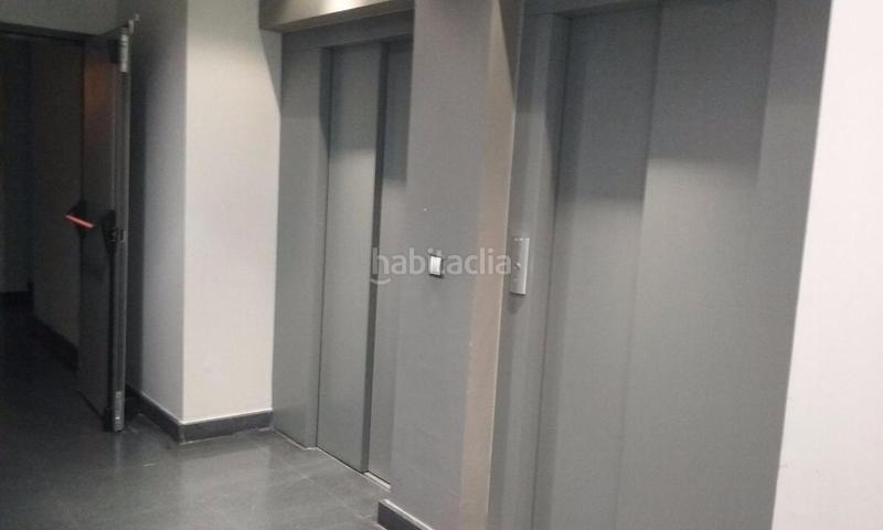 Foto eb3b5062-d63d-40b8-8b35-03142d1c46fa. Bureau avec parking dans Cabanillas del Campo