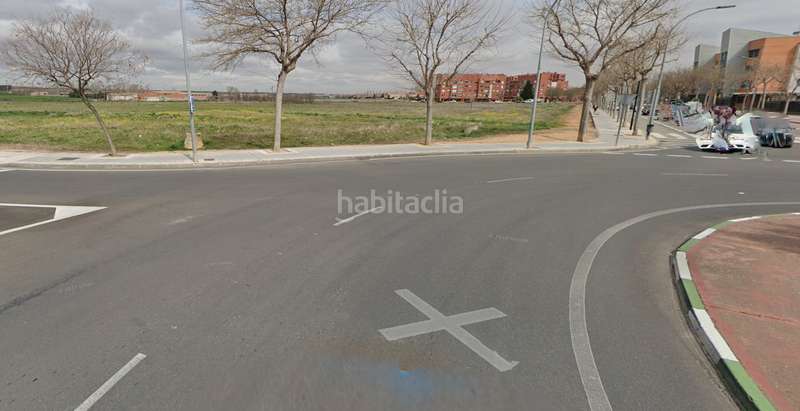 Foto adfae36f-3170-45f5-9da3-4b698d54c1b9. Terreny residencial a Ayuntamiento - Avenida Siglo XXI Azuqueca de Henares