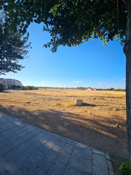 Foto b5e6eda1-4dfa-4db2-a0e2-4f10af0dd33c. Terreno residenziale in Ayuntamiento - Avenida Siglo XXI Azuqueca de Henares