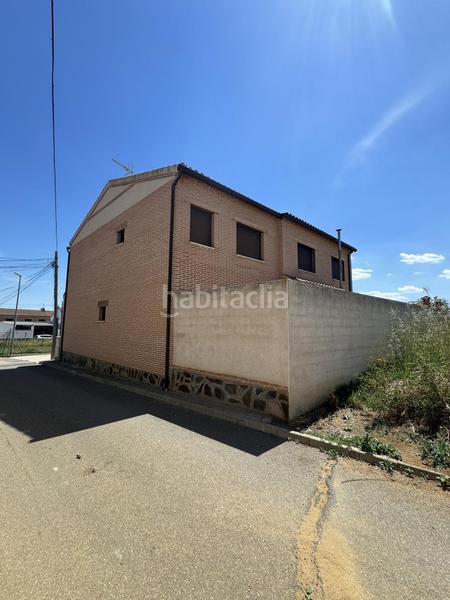 Foto 4a83b499-f1fe-4ed3-b09a-2a5add2999ae. Casa pareada pareado en polan en Polán
