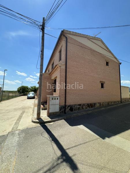 Foto e8ab2120-7869-41fc-8482-89e37136f508. Casa pareada pareado en polan en Polán