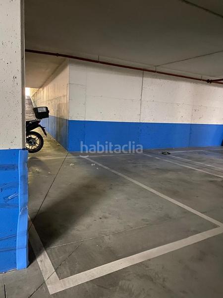 Foto 78a7273b-8e6e-4baa-b1fb-fb34a1b2d34b. Parking voiture dans Ayuntamiento - Avenida Siglo XXI Azuqueca de Henares