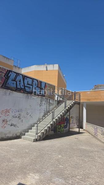 Foto 40b4a1c4-4bc9-4947-a789-7207fc57152d. Local comercial local en venta en Cabanillas del Campo