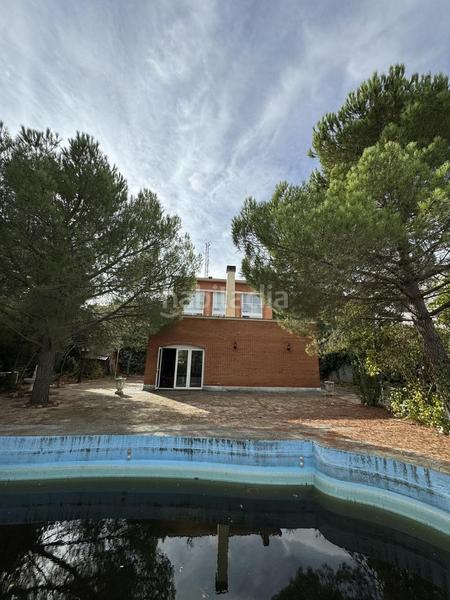 Foto 8b6841e7-c522-4380-b2a3-bf120275f6fd. Haus mit heizung pool in El Clavín-Valdeluz Guadalajara